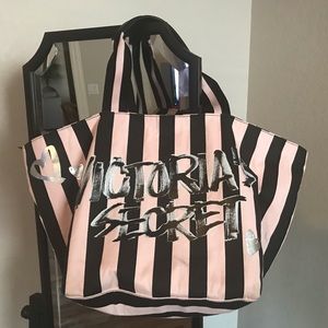 Victoria Secret travel bag